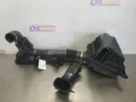 26 Chevy Colorado Wt Air Cleaner Intake With Inlet And Ducts 2.7L Engine. Fixed Price $200.00.