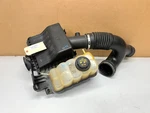 15-17 Lincoln Navigator Air Cleaner Intake Filter W/ Overflow Bottle Oem LOT3577. Fixed Price $54.00.