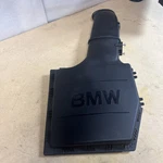 09-13 Bmw E93 Lci 335I N55 Engine Air Inatake Duct / Housing Upper 70373005 Oem. Fixed Price $55.00.