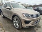 Used Air Cleaner Assembly Fits: 2015 Volkswagen Touareg 3.6 Grade. Fixed Price $109.60.