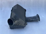 2003-2006 Jaguar XK8 Air Cleaner Box Filter Housing XR823351 1X43-12B579-AB. Fixed Price $98.01.