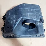 2013-2017 Hyundai Santa Fe 3.3L Air Intake Box Lid Oem 28111-B8100. Fixed Price $27.00.