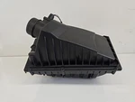 2016-2019 Land Rover Range Air Cleaner Box Right Side. Fixed Price $100.00.