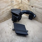 09-12 Audi Q5 3.2 Air Intake Cleaner Filter Box With Tubes & Meter. Fixed Price $123.45.