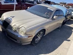 Used Air Cleaner Assembly Fits: 2004 Jaguar Type 6-181 3.0L From Vin M45255 Gr. Fixed Price $140.70.