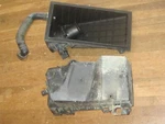 Volkswagon Jetta--air Cleaner BOX--2.0 ENGINE--1999 Thru 2001. Fixed Price $65.00.