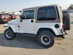 Air Cleaner 4.0L Fits 01-04 Wrangler 1929142. Fixed Price $113.95.