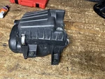 1999-2004CHEVY Tracker Suzuki Vitara 2.0L Air Box Cleaner Oem. Fixed Price $49.99.