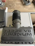 2003 Dodge Durango 4.7L Engine Air Cleaner Lid And Outlet Duct Intake Tube Oem. Fixed Price $45.00.