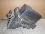 2004 Saturn Vue Air Filter Box Upper Lower Compartment Kehi 22701270. Fixed Price $51.19.
