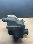 2007-2008 Lincoln Navigator Ford Expedition 5.4L Air Cleaner Intake Box J7516 Dg. Fixed Price $30.02.