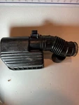 2007 Suzuki Grand Vitara Air Intake Box. - Pre Owned.. Fixed Price $89.99.