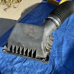 05-10 Jeep Grand Cherokee 4.7L Upper Air Intake Cleaner Box Cover Hose -used. Fixed Price $16.00.