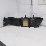 20-21 Mercedes Gle-class Oem Air Cleaner 3.0L 167 Type Id # A65909082. Fixed Price $199.95.